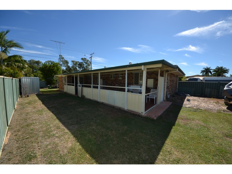 2 Rachel Drive, Parkhurst QLD 4702