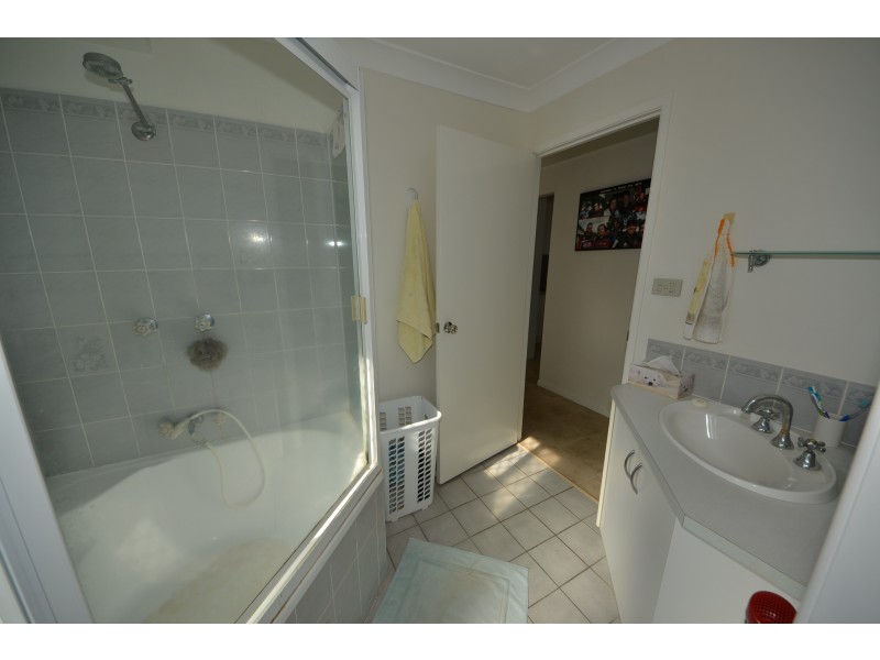 5 Jillian Ct, Gracemere QLD 4702