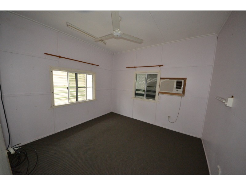 7 Reservoir St, Gracemere QLD 4702