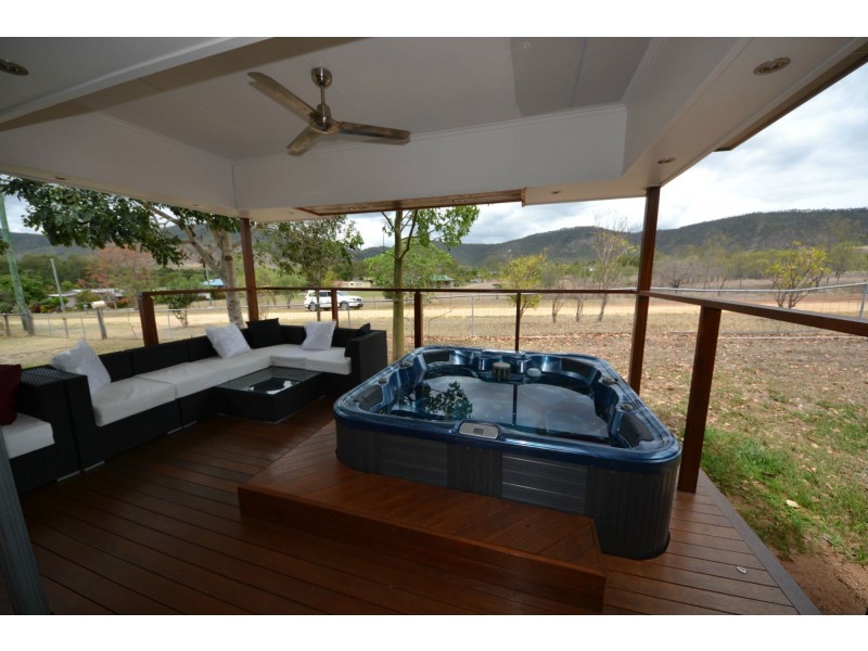 12 Oleander Street, Bouldercombe QLD 4702