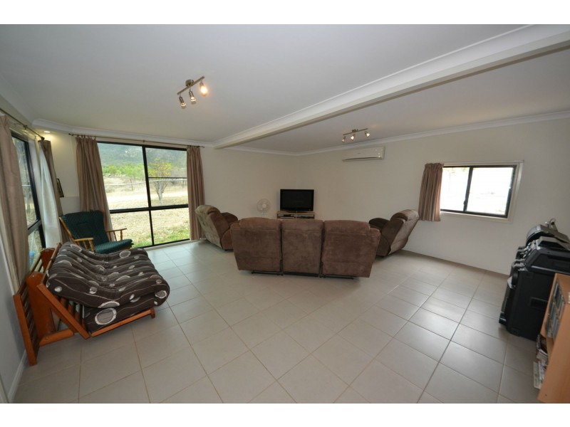 12 Oleander Street, Bouldercombe QLD 4702