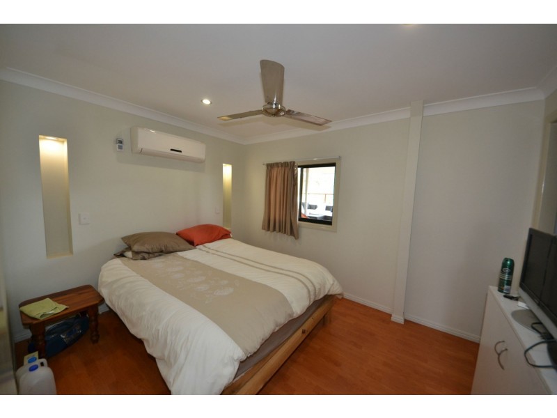 12 Oleander Street, Bouldercombe QLD 4702