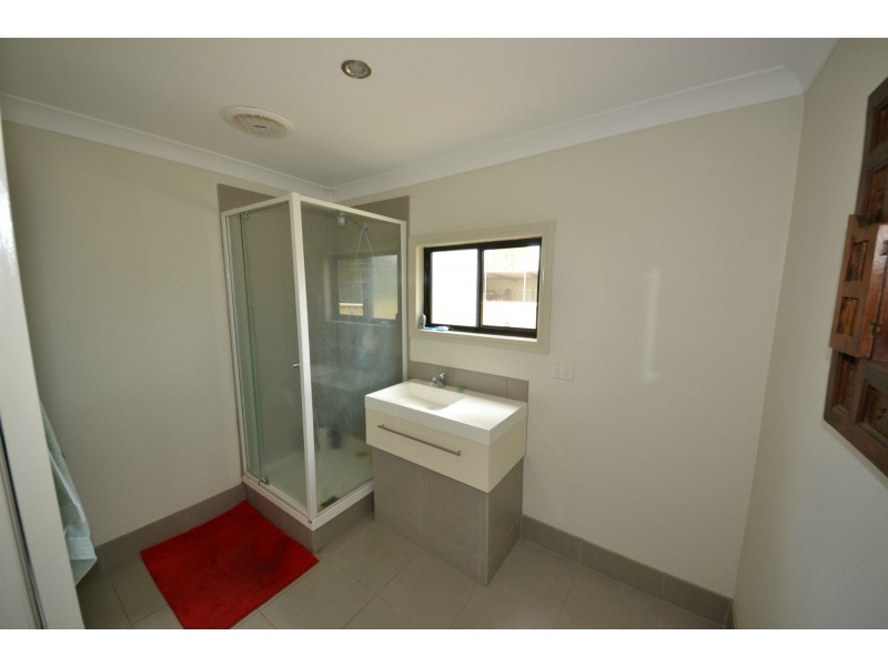 12 Oleander Street, Bouldercombe QLD 4702