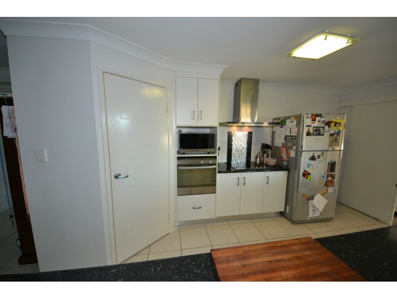 35 Jamie Crescent, Gracemere QLD 4702