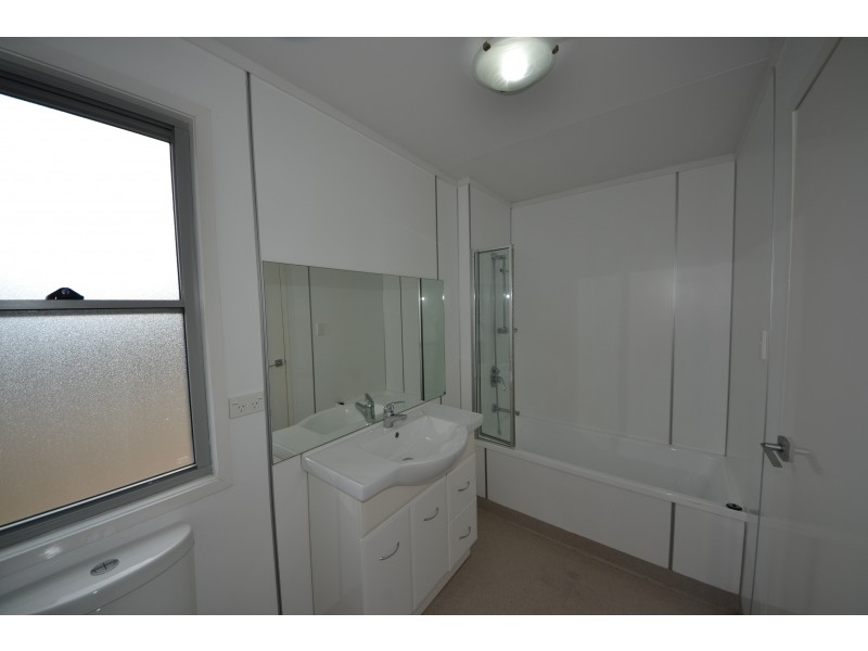 56 Morgan St, Mount Morgan QLD 4714