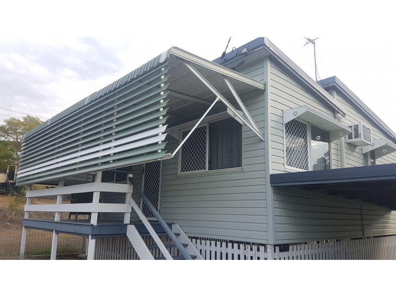 122 East St, Mount Morgan QLD 4714