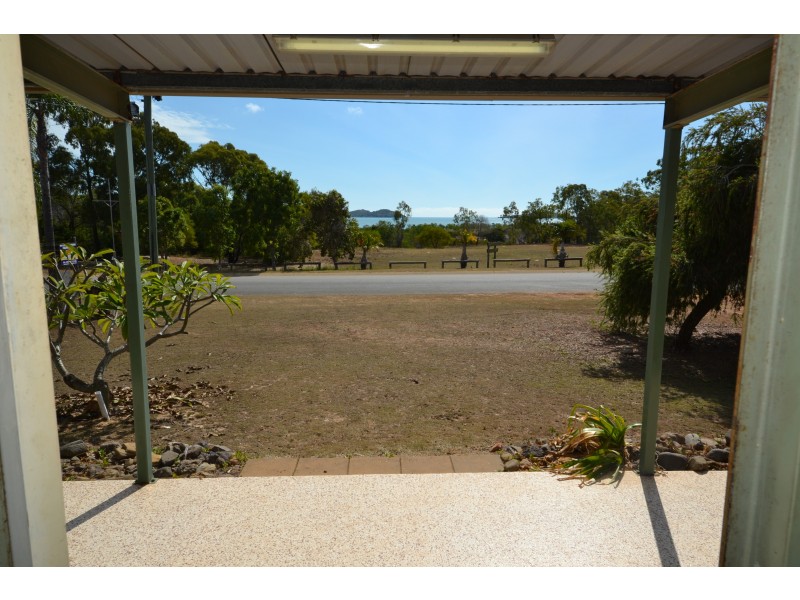 257 Banksia Rd, Stanage QLD 4702