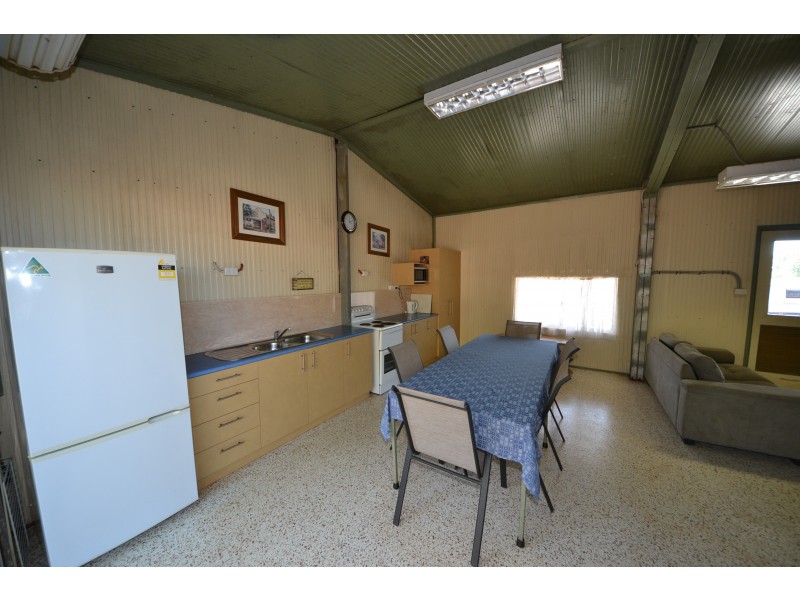 257 Banksia Rd, Stanage QLD 4702