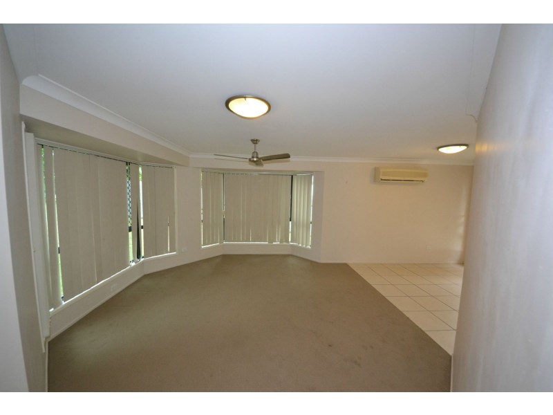 27 Sunrise Crescent, Gracemere QLD 4702