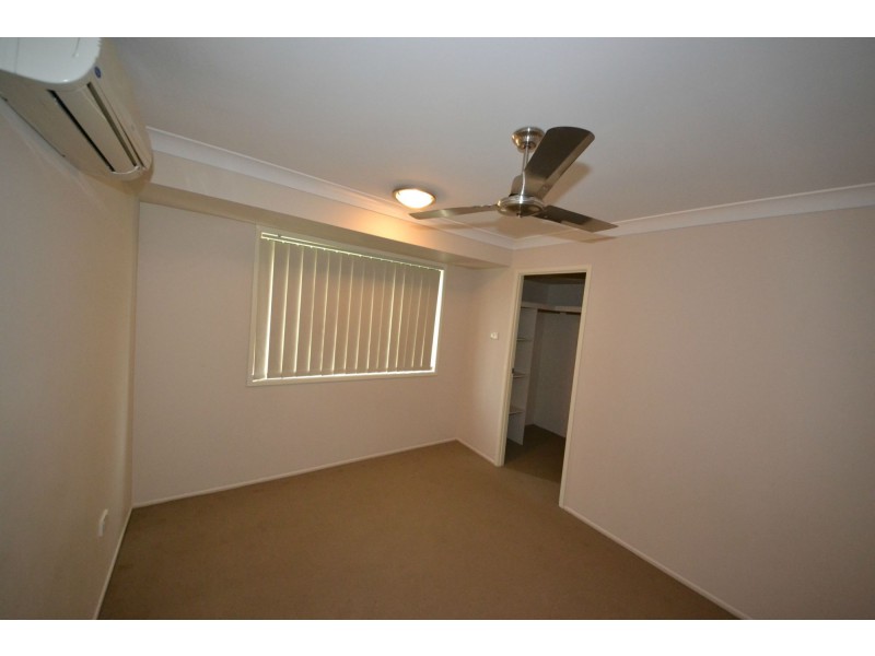 27 Sunrise Crescent, Gracemere QLD 4702