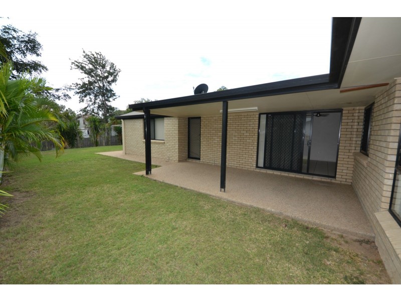 27 Sunrise Crescent, Gracemere QLD 4702