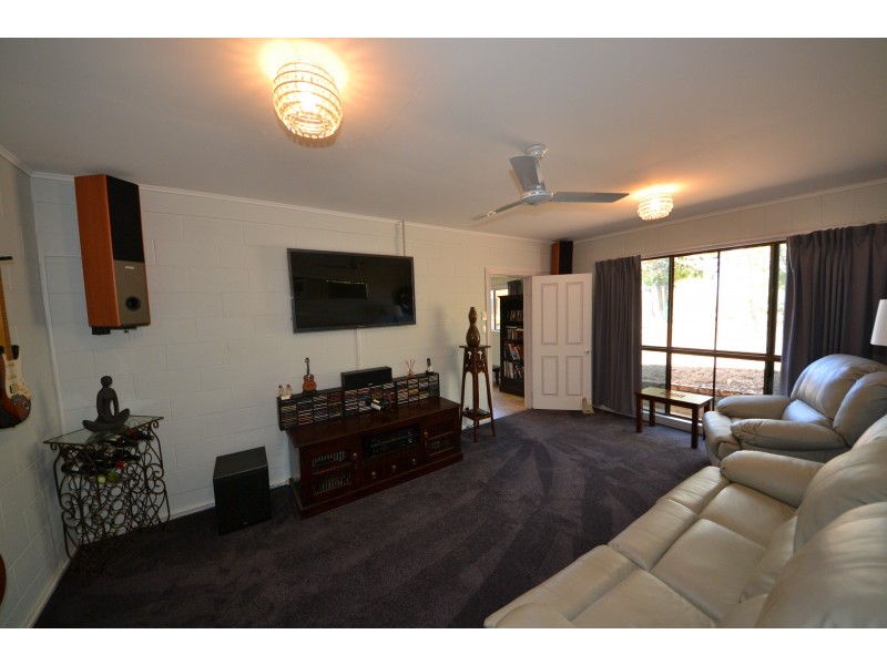 1327 Stanwell-waroula Rd, Dalma QLD 4702