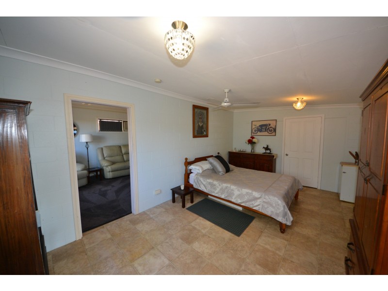 1327 Stanwell-waroula Rd, Dalma QLD 4702