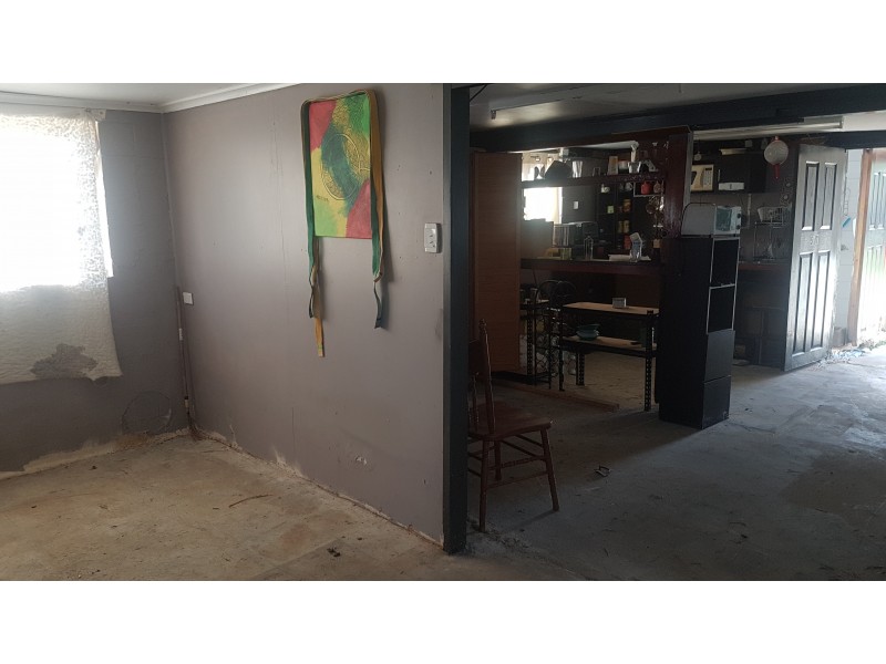 57 Pattison St, Mount Morgan QLD 4714