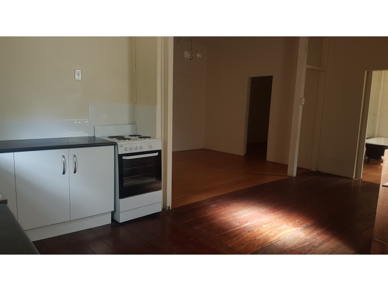 79 River Street, Mount Morgan QLD 4714