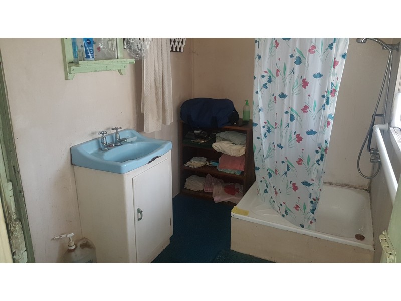 88 James St, Mount Morgan QLD 4714