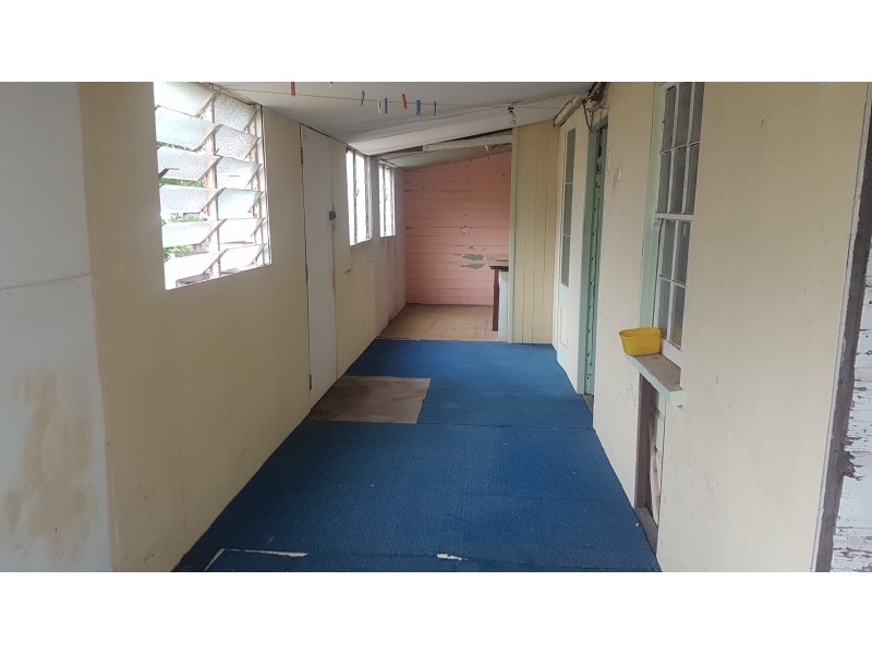 88 James St, Mount Morgan QLD 4714