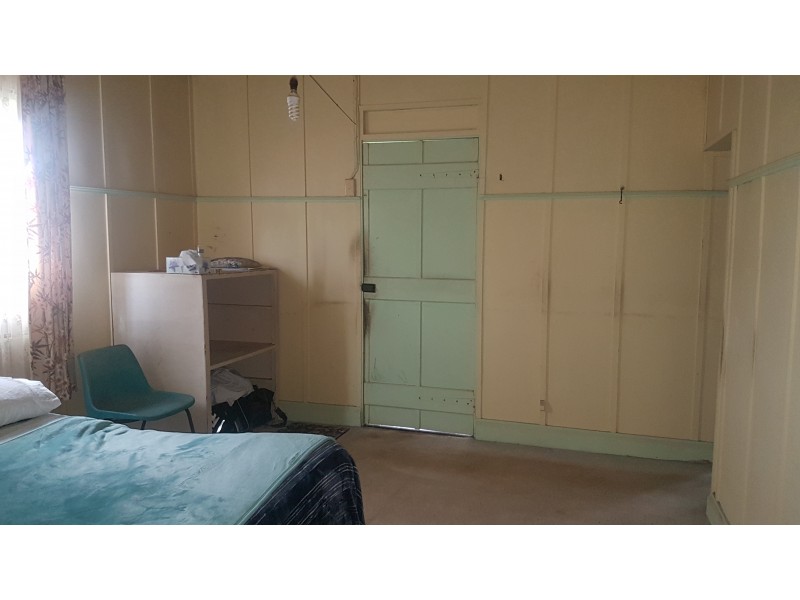 88 James St, Mount Morgan QLD 4714