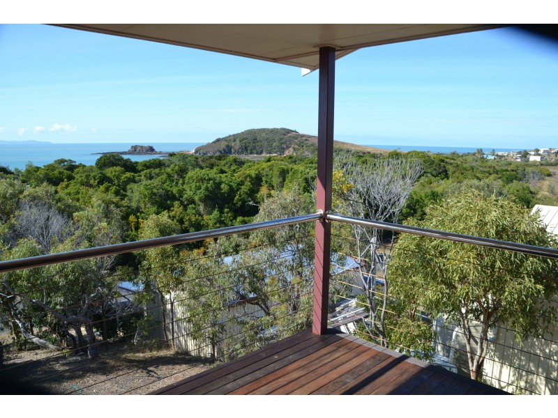 33 Schnapper Dr, Stanage QLD 4702