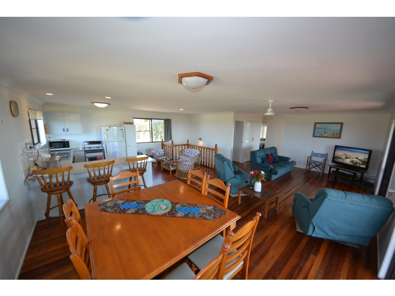 33 Schnapper Dr, Stanage QLD 4702