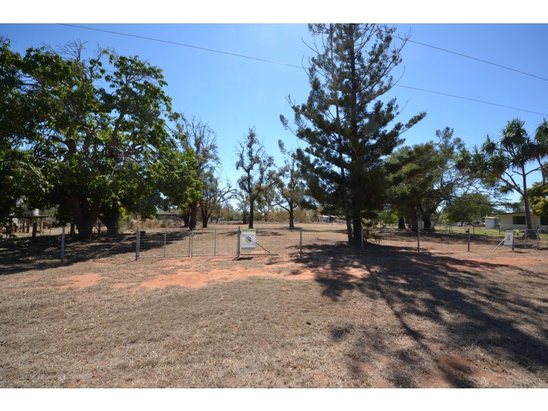 36 Margaret St, Duaringa QLD 4712