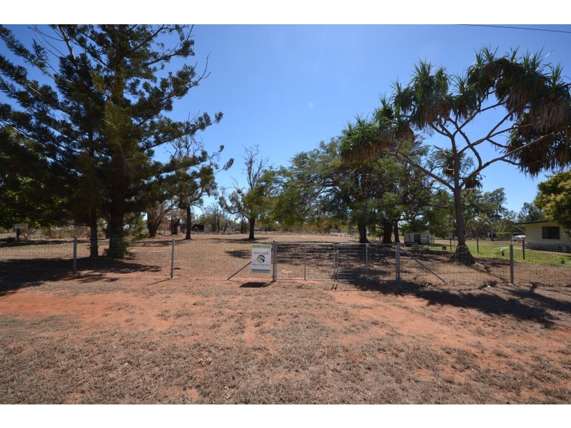 36 Margaret St, Duaringa QLD 4712