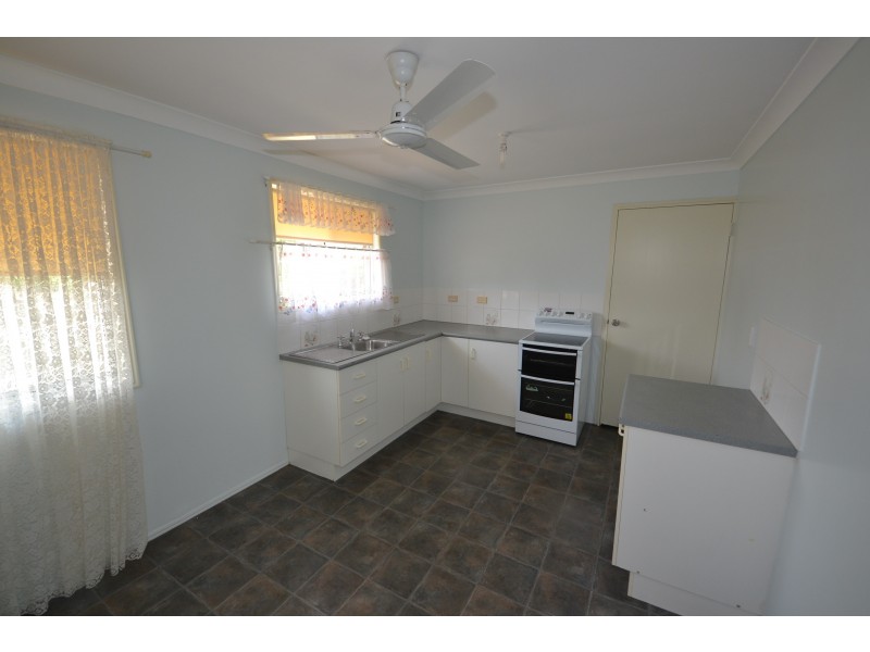 7 Schirmer Close, Gracemere QLD 4702