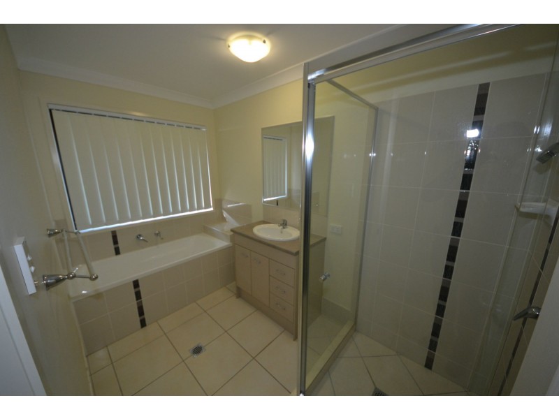 38 Govind Crescent, Gracemere QLD 4702