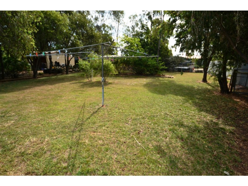 2C Buxton Drive, Gracemere QLD 4702