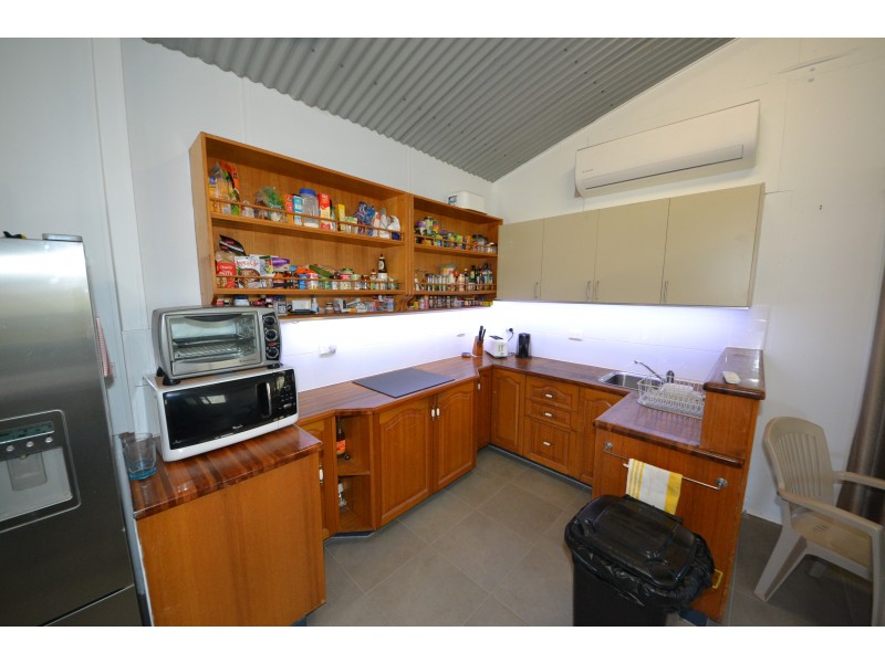 11/B Platen St, Gracemere QLD 4702