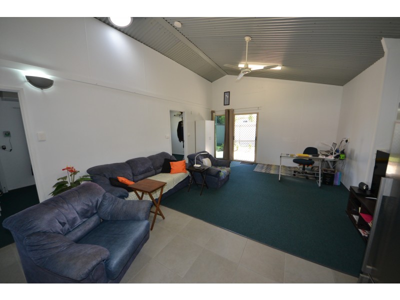 11/B Platen St, Gracemere QLD 4702