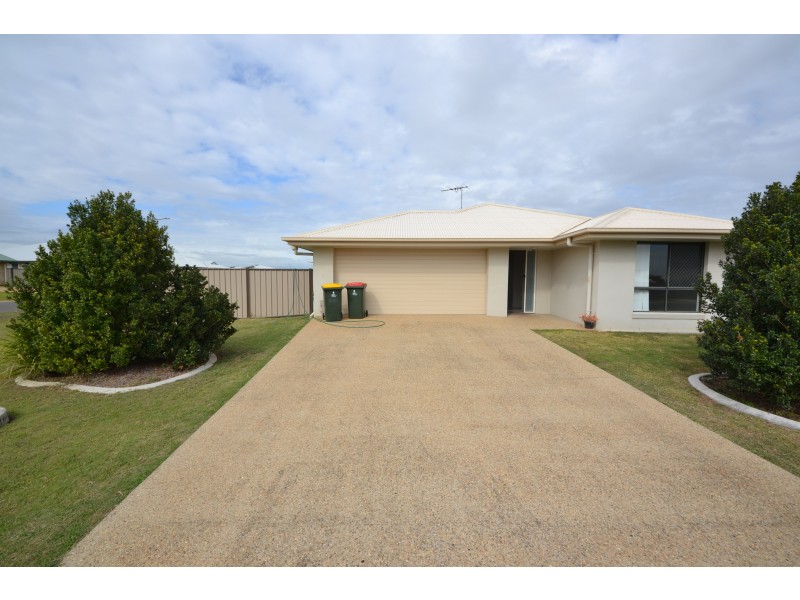 8 Belltrees Avenue, Gracemere QLD 4702