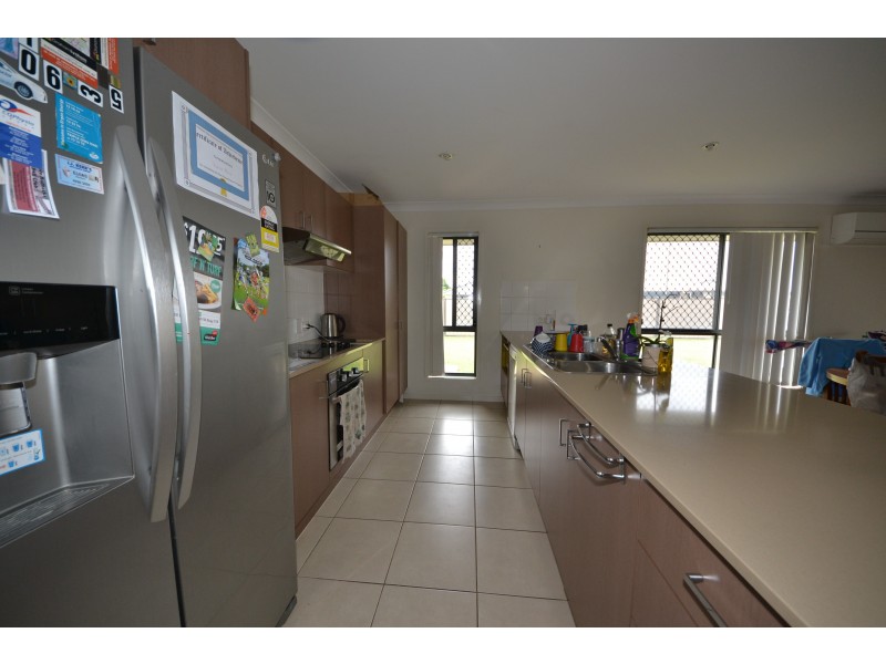 8 Belltrees Avenue, Gracemere QLD 4702