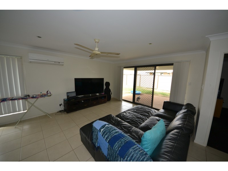 8 Belltrees Avenue, Gracemere QLD 4702