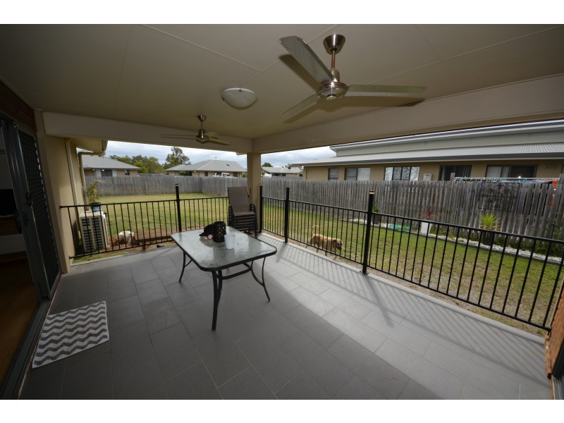 3 Maree Cres, Gracemere QLD 4702