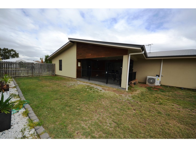3 Maree Cres, Gracemere QLD 4702