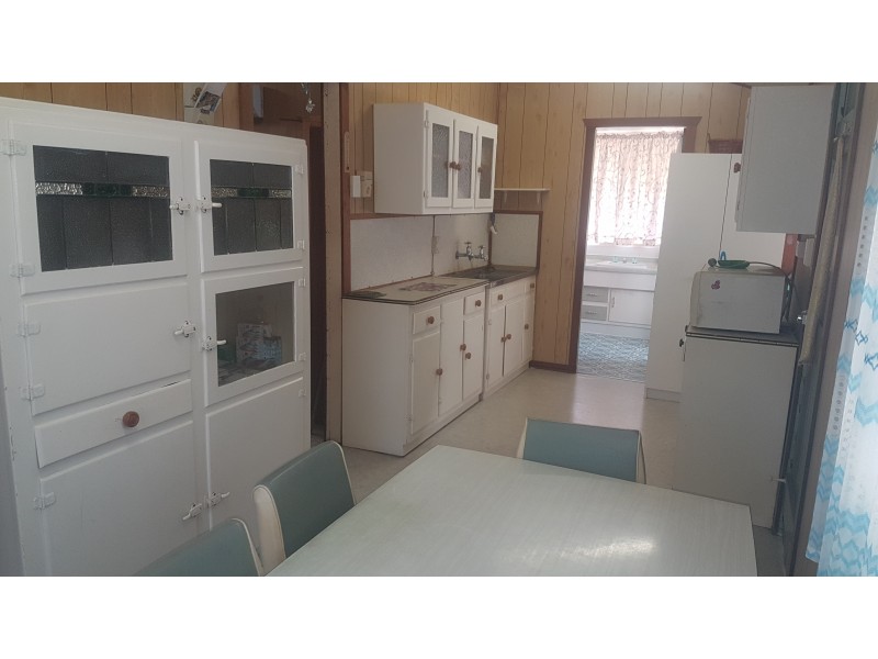 101 Morgan St, Mount Morgan QLD 4714