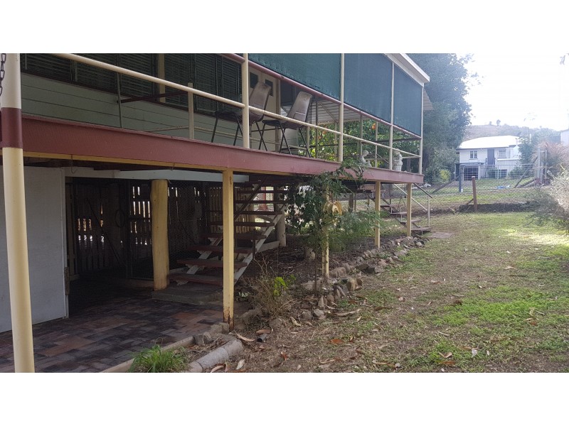 2 Nicholson St, Mount Morgan QLD 4714