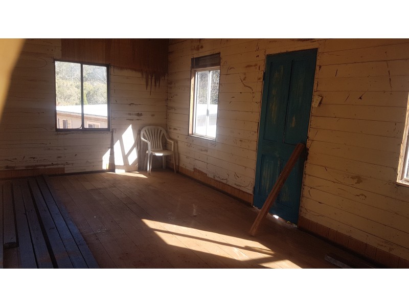 50680 Burnett Hwy, Mount Morgan QLD 4714