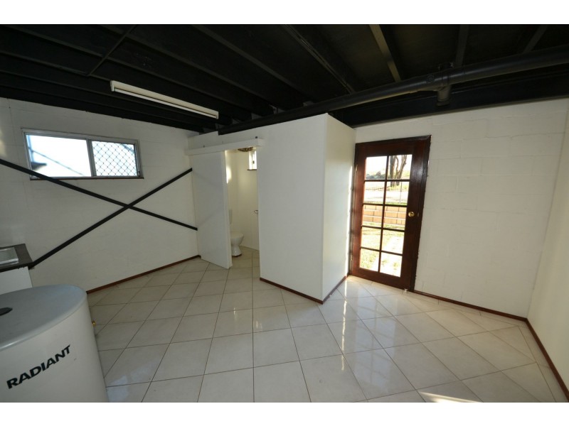16 Egan Street, Gracemere QLD 4702