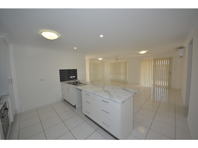 49 Cherryfield Rd, Gracemere QLD 4702