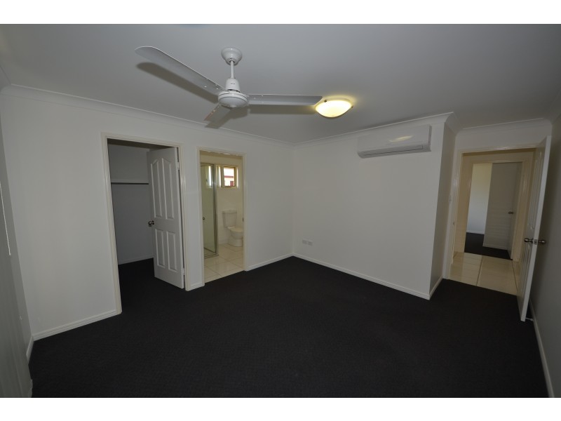 49 Cherryfield Rd, Gracemere QLD 4702