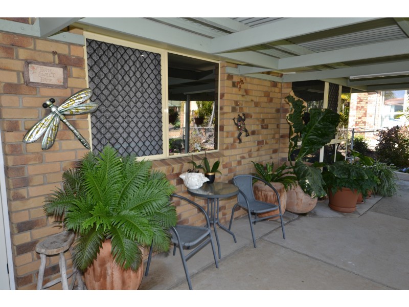 17 Banksia Ct, Gracemere QLD 4702