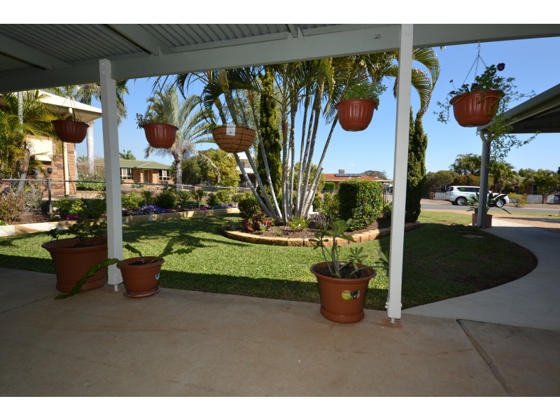 17 Banksia Ct, Gracemere QLD 4702