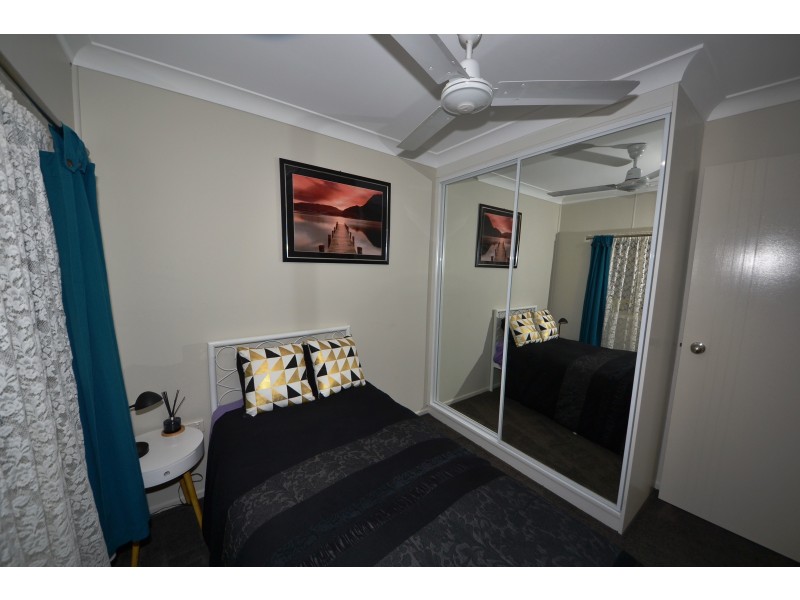 17 Banksia Ct, Gracemere QLD 4702