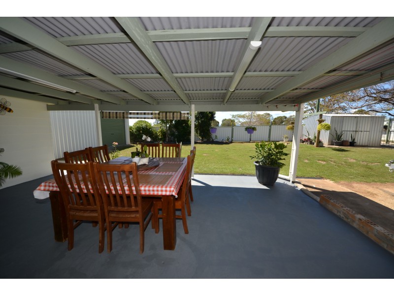 17 Banksia Ct, Gracemere QLD 4702