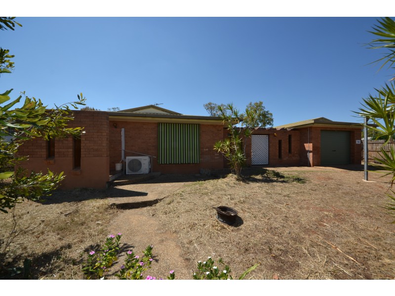 54 Elizabeth St, Gracemere QLD 4702