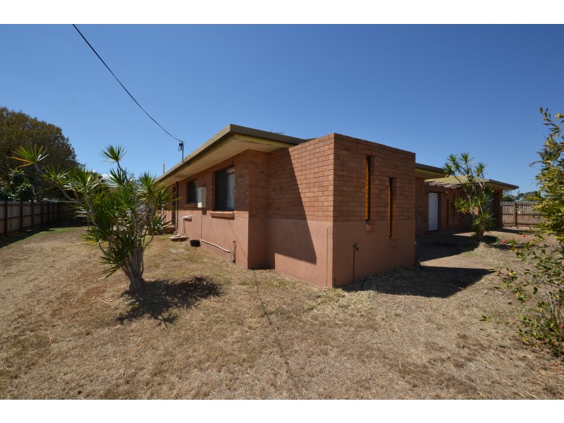 54 Elizabeth St, Gracemere QLD 4702