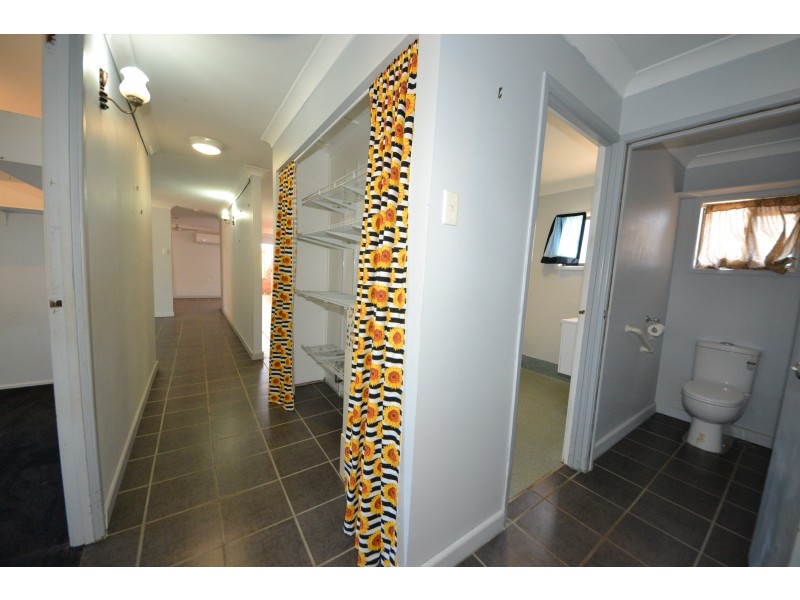 54 Elizabeth St, Gracemere QLD 4702