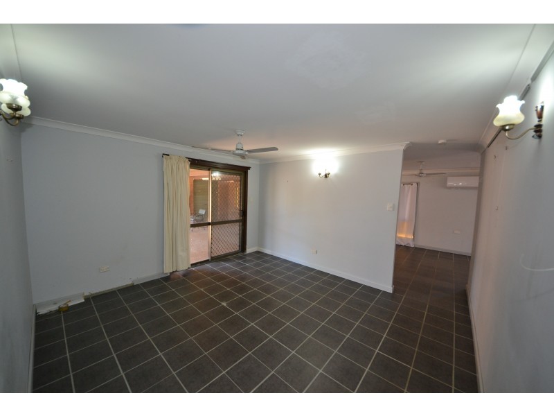 54 Elizabeth St, Gracemere QLD 4702